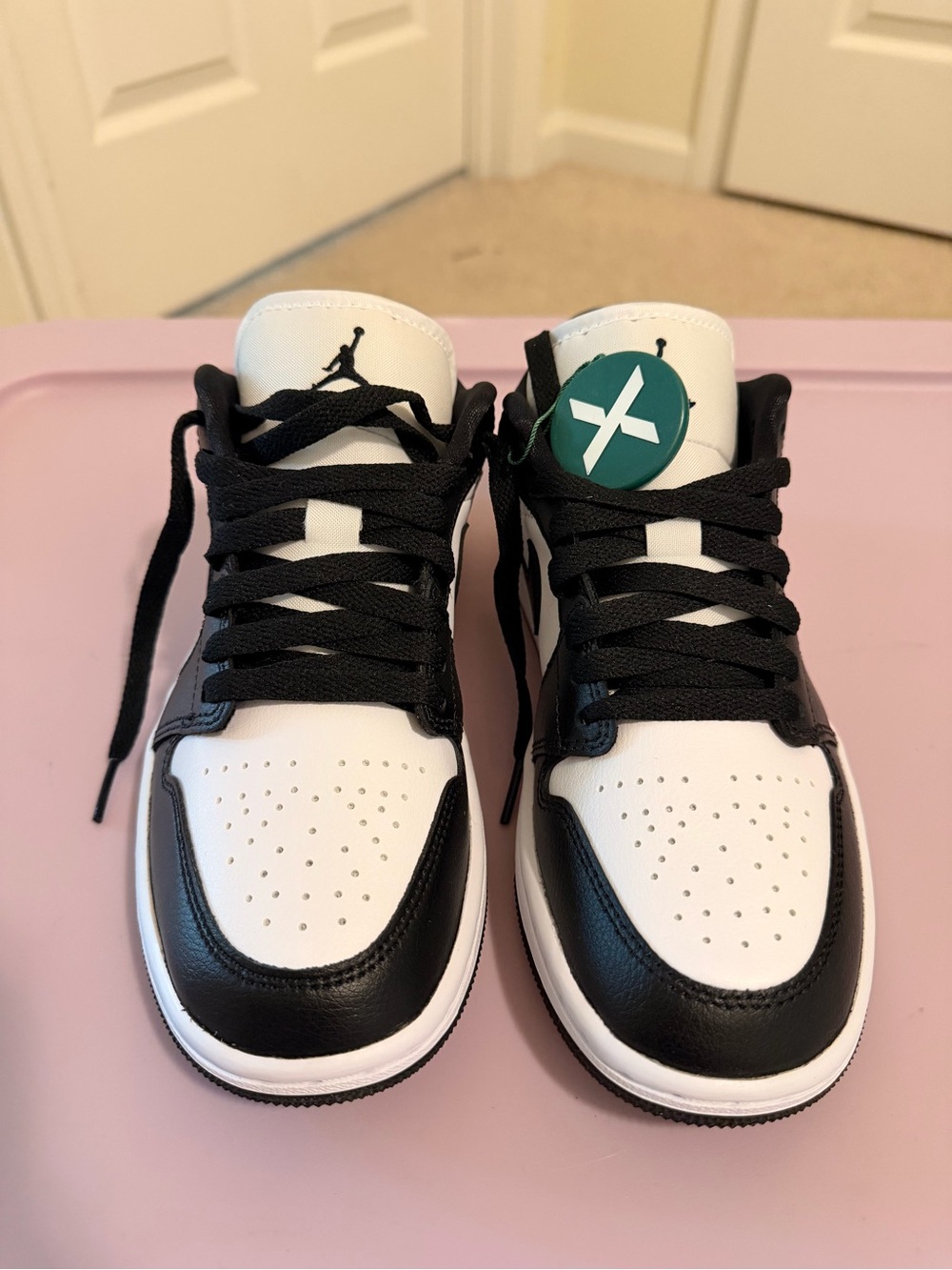 Jordan 1 Low Panda Women’s 6